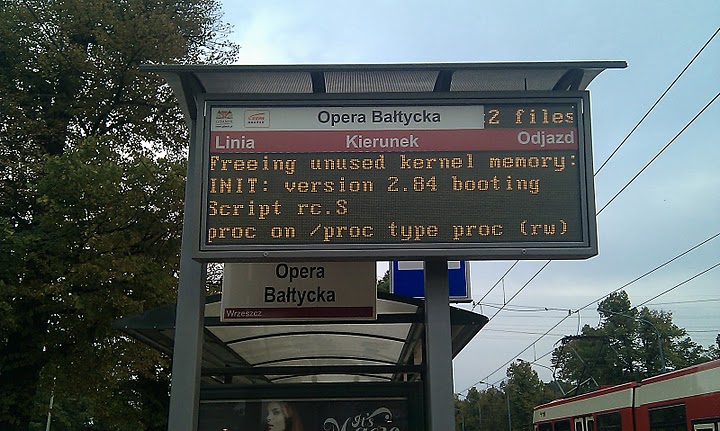 linuxboot_train-display.jpeg